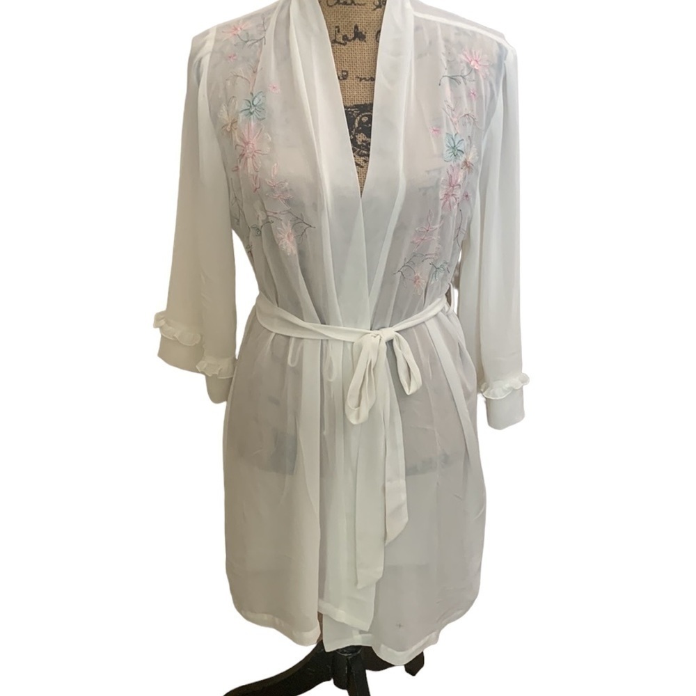 Sheer Embroidered Cream Short Robe‎ Ruffled Sleeve Size M
